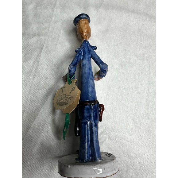 Policeman Statue Signed Italy with Certification Hangin on arm 9" Gift - Picture 7 of 8